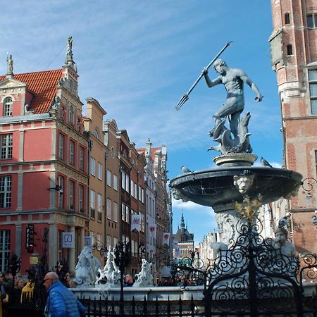 Dom Schumannow Bed & Breakfast Gdansk Bagian luar foto